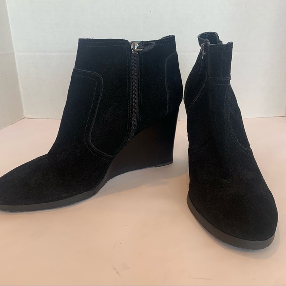 FRANCO SARTO size 12 Warrick wedge suede bootie with zipper and buckle detail - Picture 1 of 16